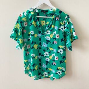 Banana Republic Factory Green Floral Blouse Size XS